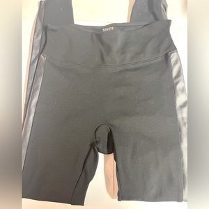 Spanx Assets Red Hot Label Faux Leather Side Panel Leggings Black Size Large